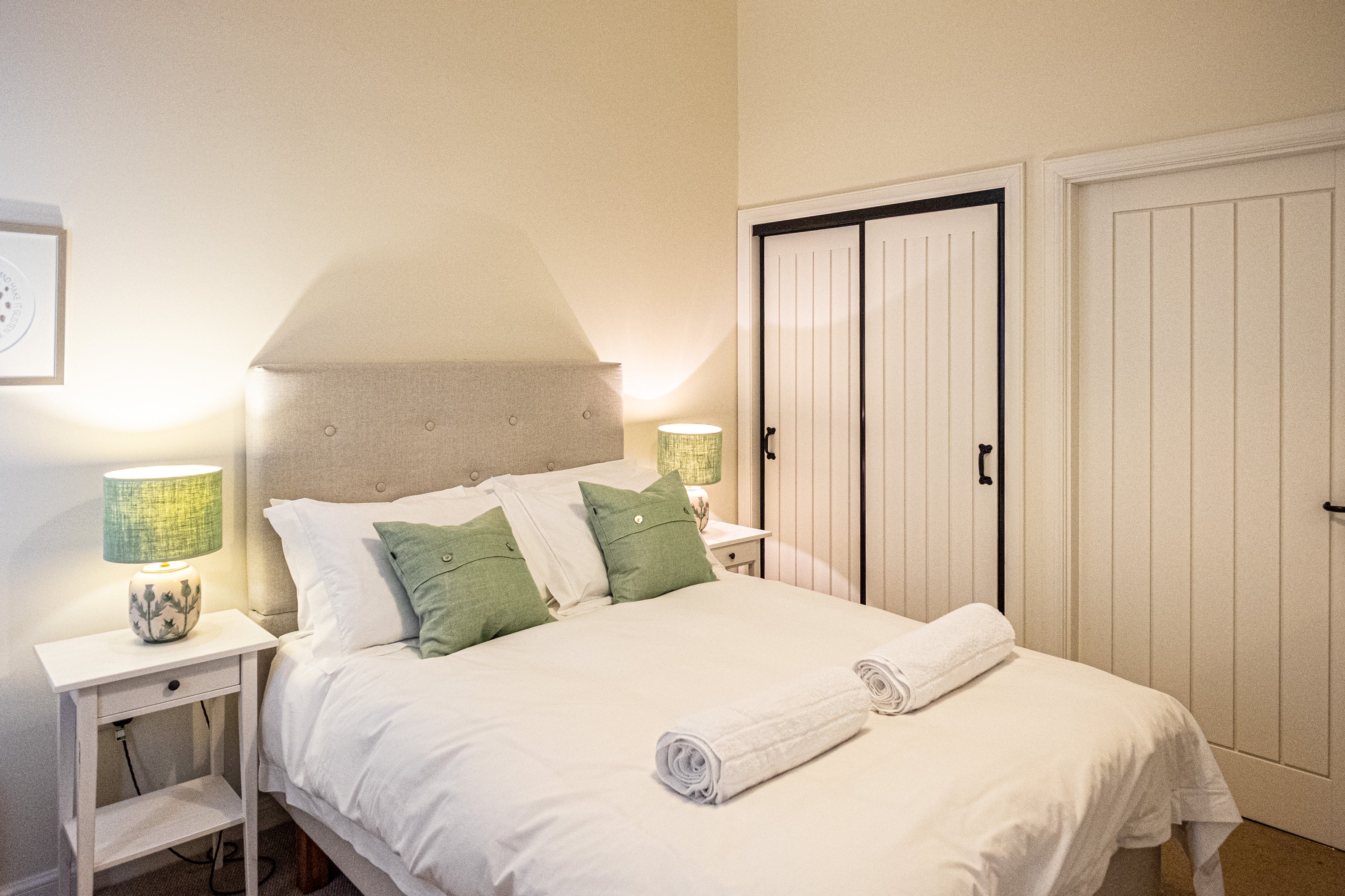 The Kennels — bedroom