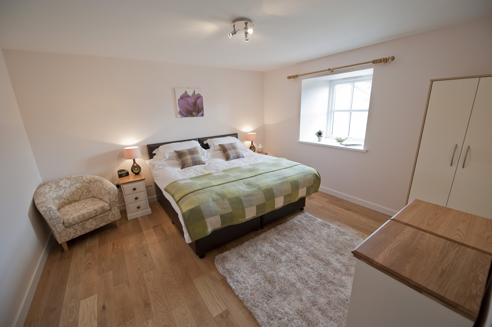 Lady Macbeth's Rest — super king or twin conversion bedroom